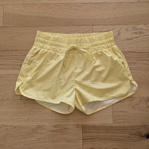 Zyia Active Fizzy Lemon Bubbles Hi-Rise Bomber Athletic Shorts